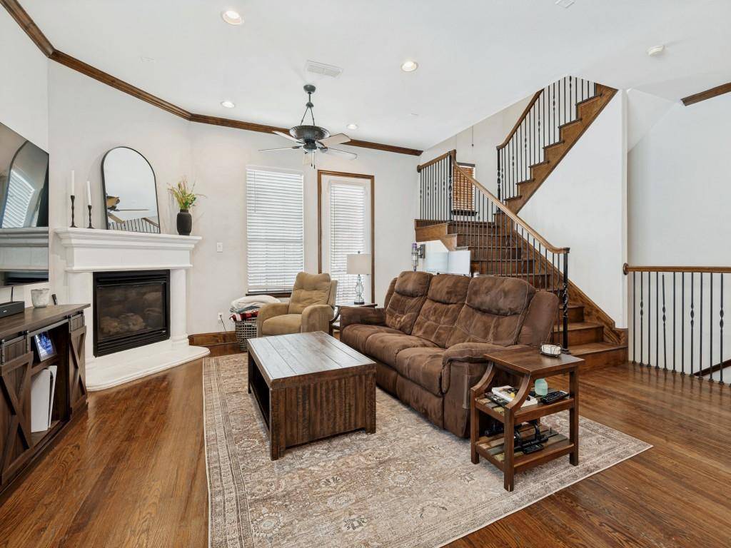 1018 Pavillion Street, Dallas, TX 75204