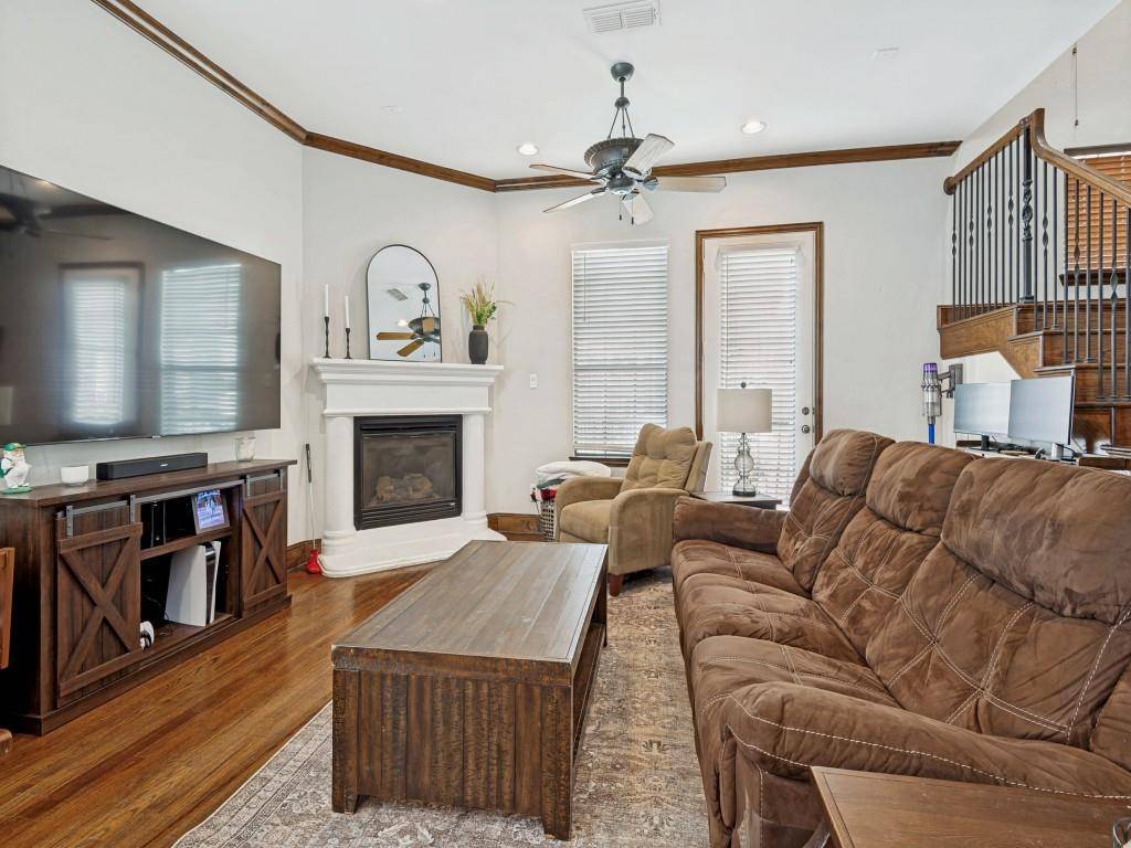 1018 Pavillion Street, Dallas, TX 75204