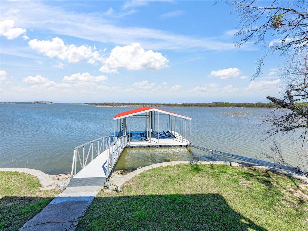 707 Marco Drive, Runaway Bay, TX 76426