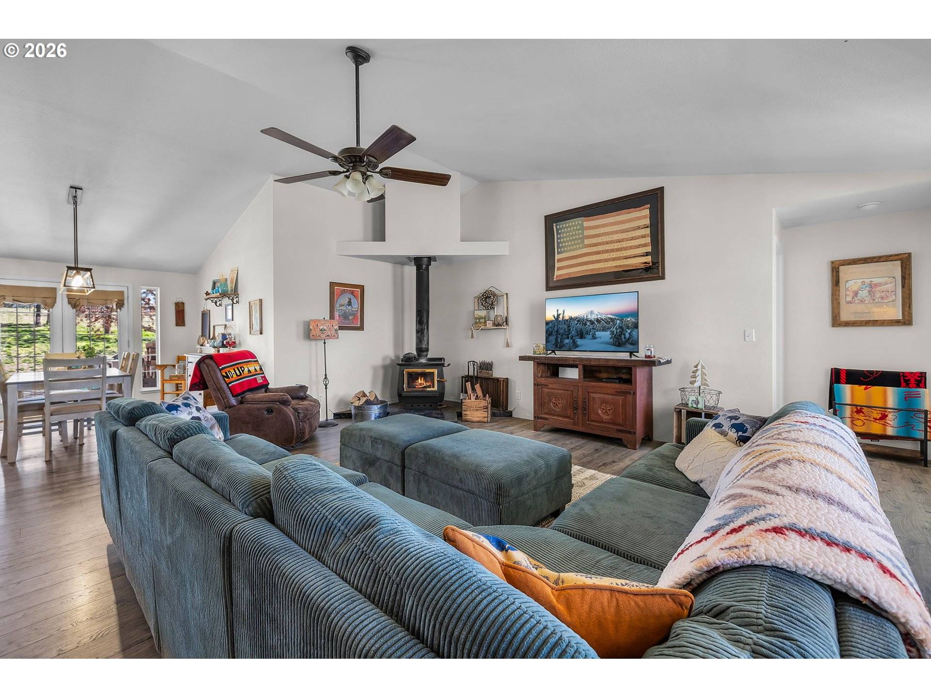 58048 ANTELOPE LN, Mount Vernon, OR 97865