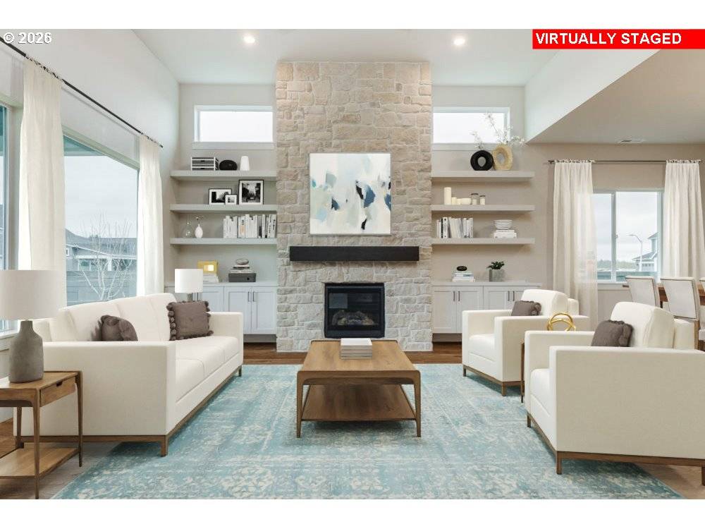 1196 SE 18th AVE, Canby, OR 97013