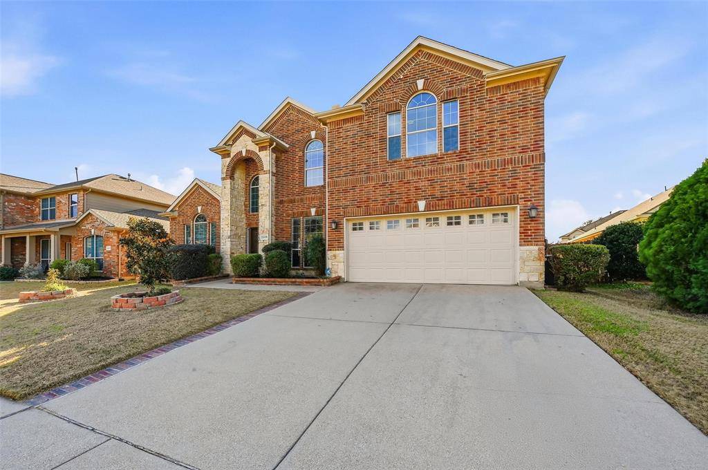 2319 Goshawk Street, Grand Prairie, TX 75052