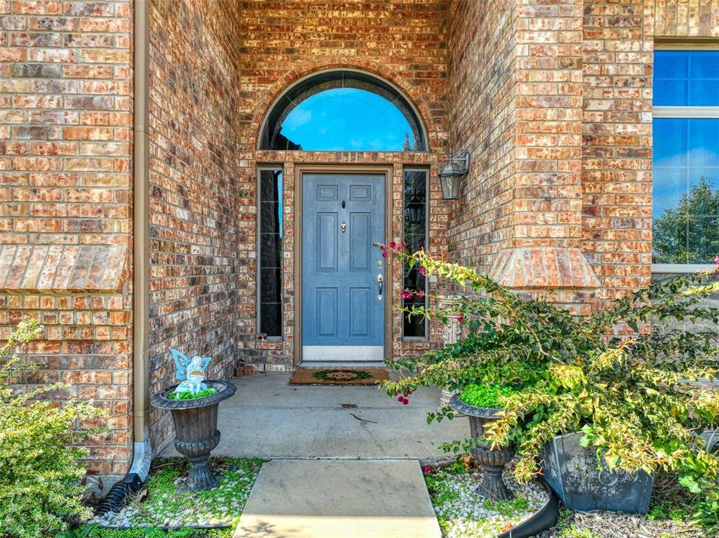 178 Chazlynn Court, Waxahachie, TX 75165