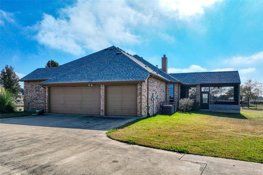 178 Chazlynn Court, Waxahachie, TX 75165