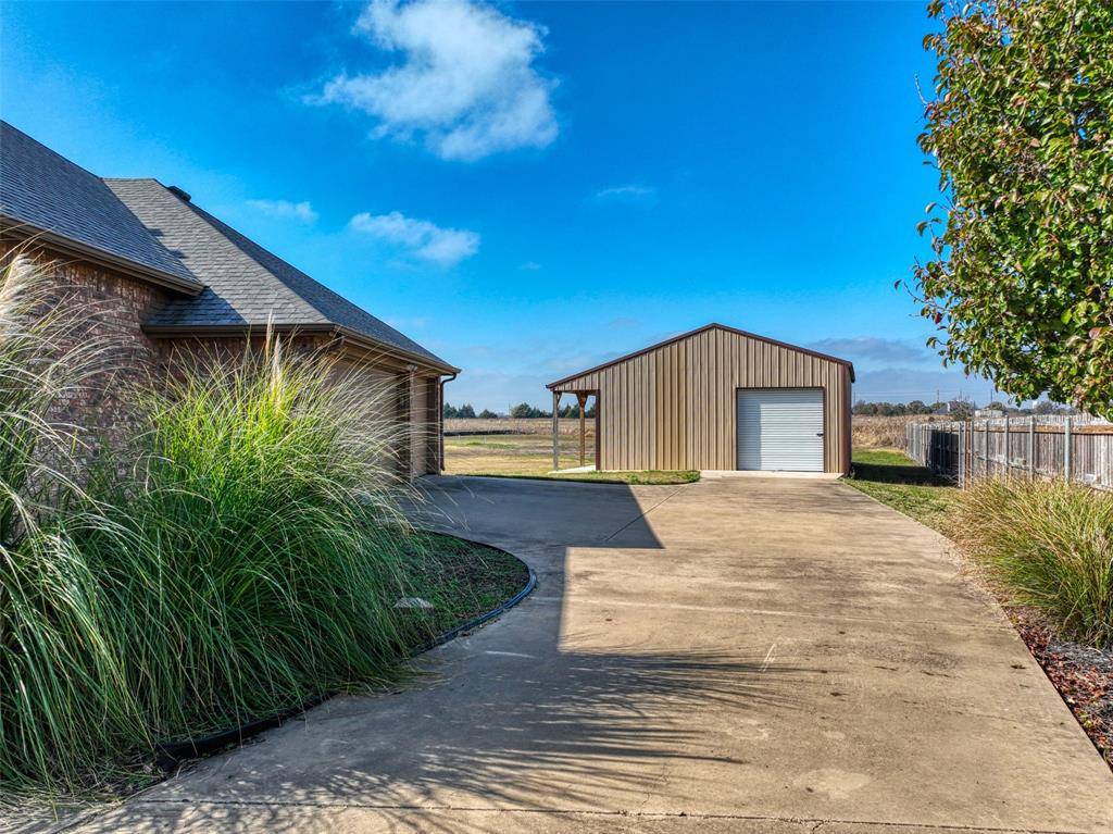 178 Chazlynn Court, Waxahachie, TX 75165