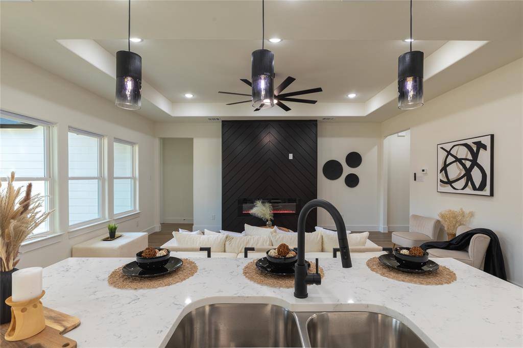 2816 Pennsylvania Avenue, Dallas, TX 75215