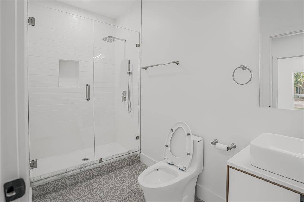 3631 Espanola Drive, Dallas, TX 75220