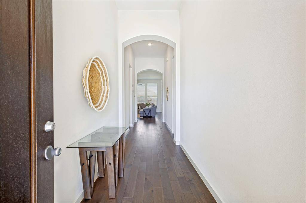 1921 Campground Way, Aubrey, TX 76227