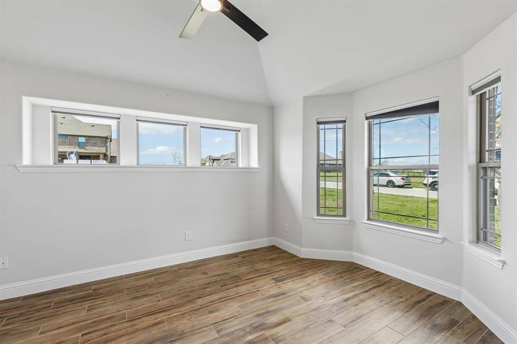 708 Olivia Lane, Collinsville, TX 76233