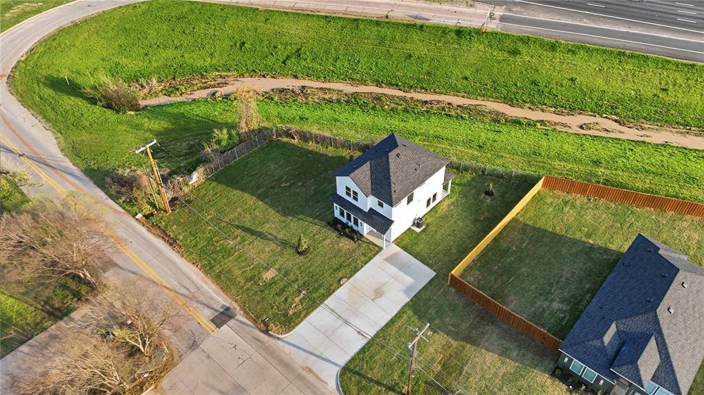 9480 Sandyland Boulevard, Dallas, TX 75217