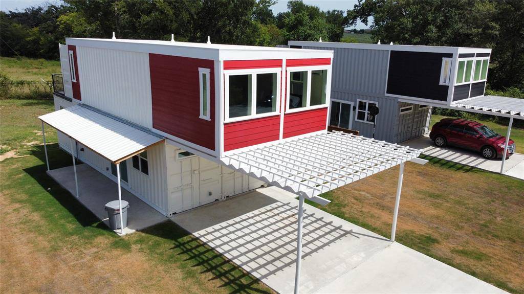 1228 Kennie Drive, Commerce, TX 75428