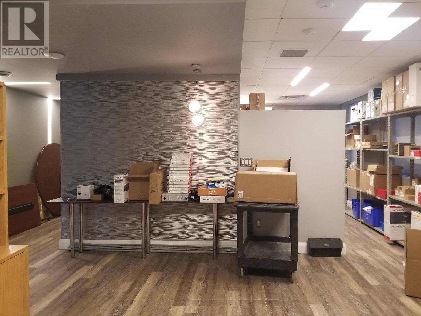 1479 Laperriere AVE, Carlington - Central Park, ON K1Z 7S8