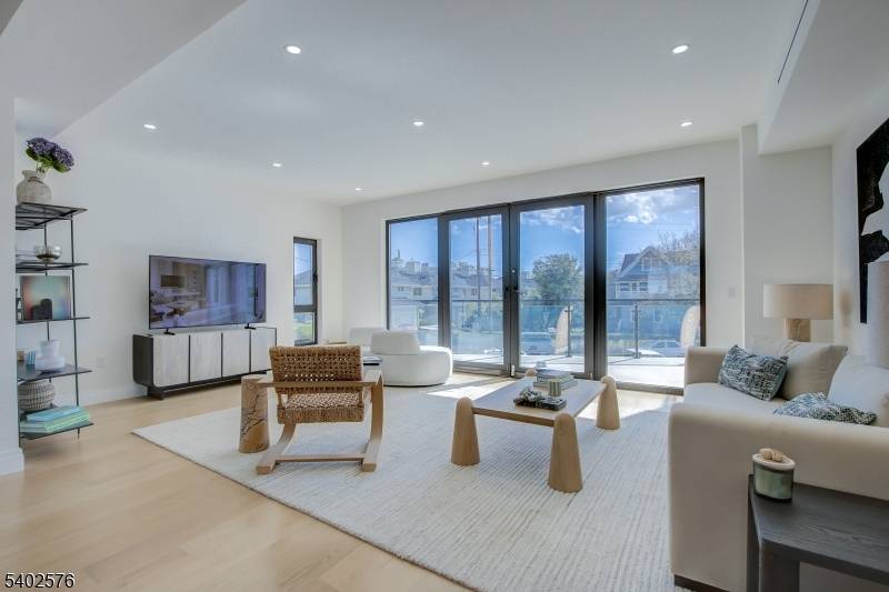 11 Seashore Drive, Long Branch City, NJ 07740
