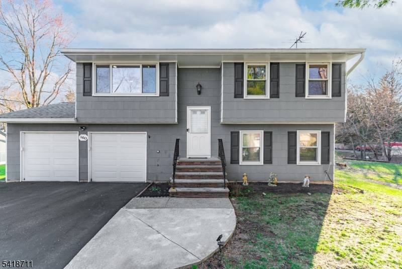 160 Stratton St, Piscataway Twp., NJ 08854