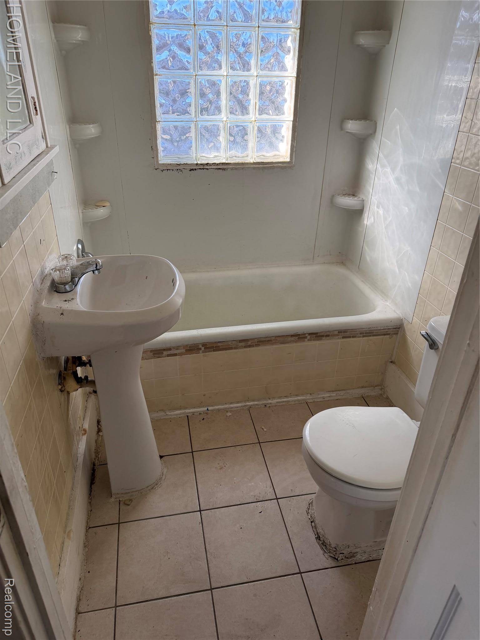 62 Newberry ST, Pontiac, MI 48341