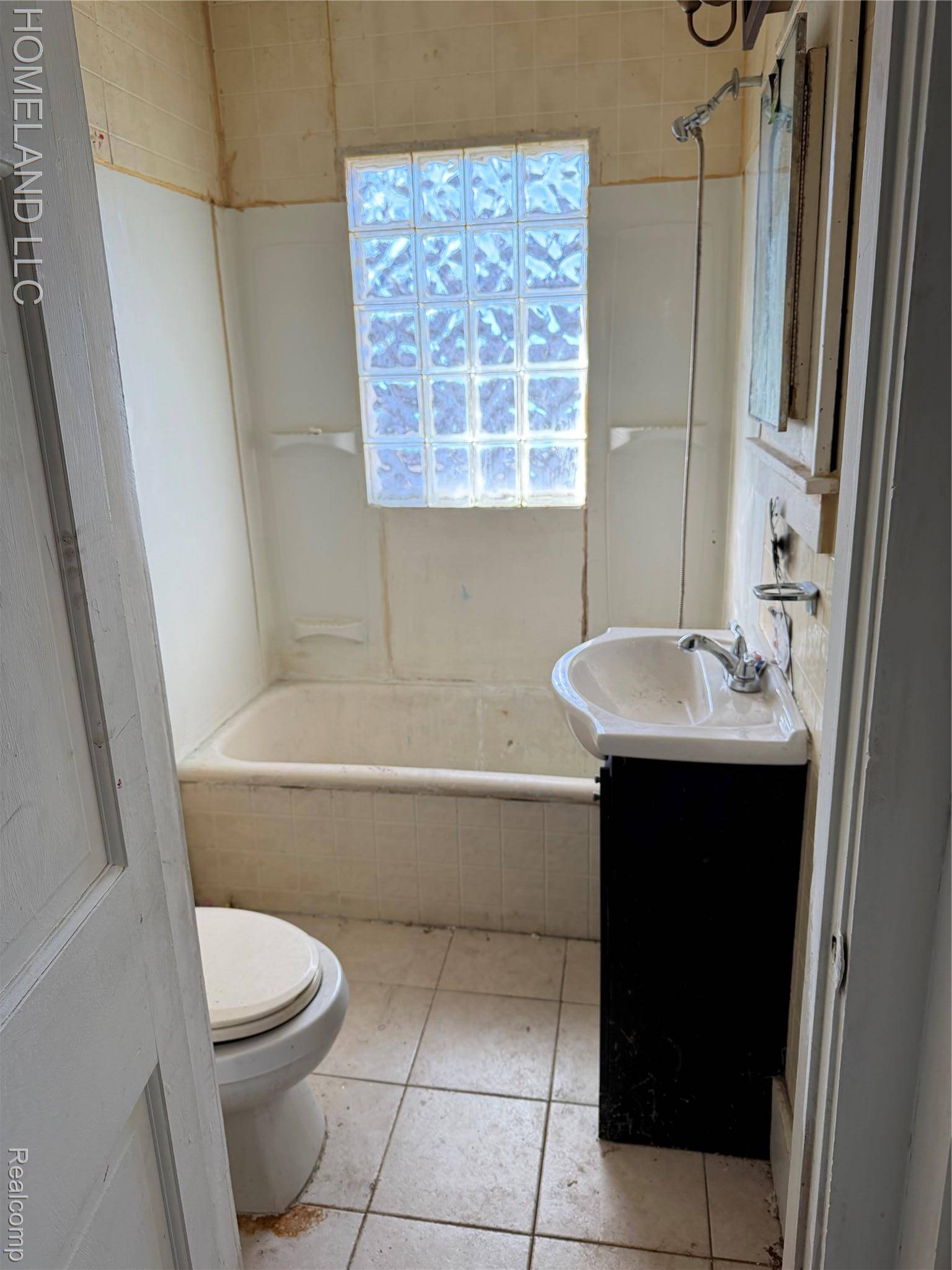 62 Newberry ST, Pontiac, MI 48341