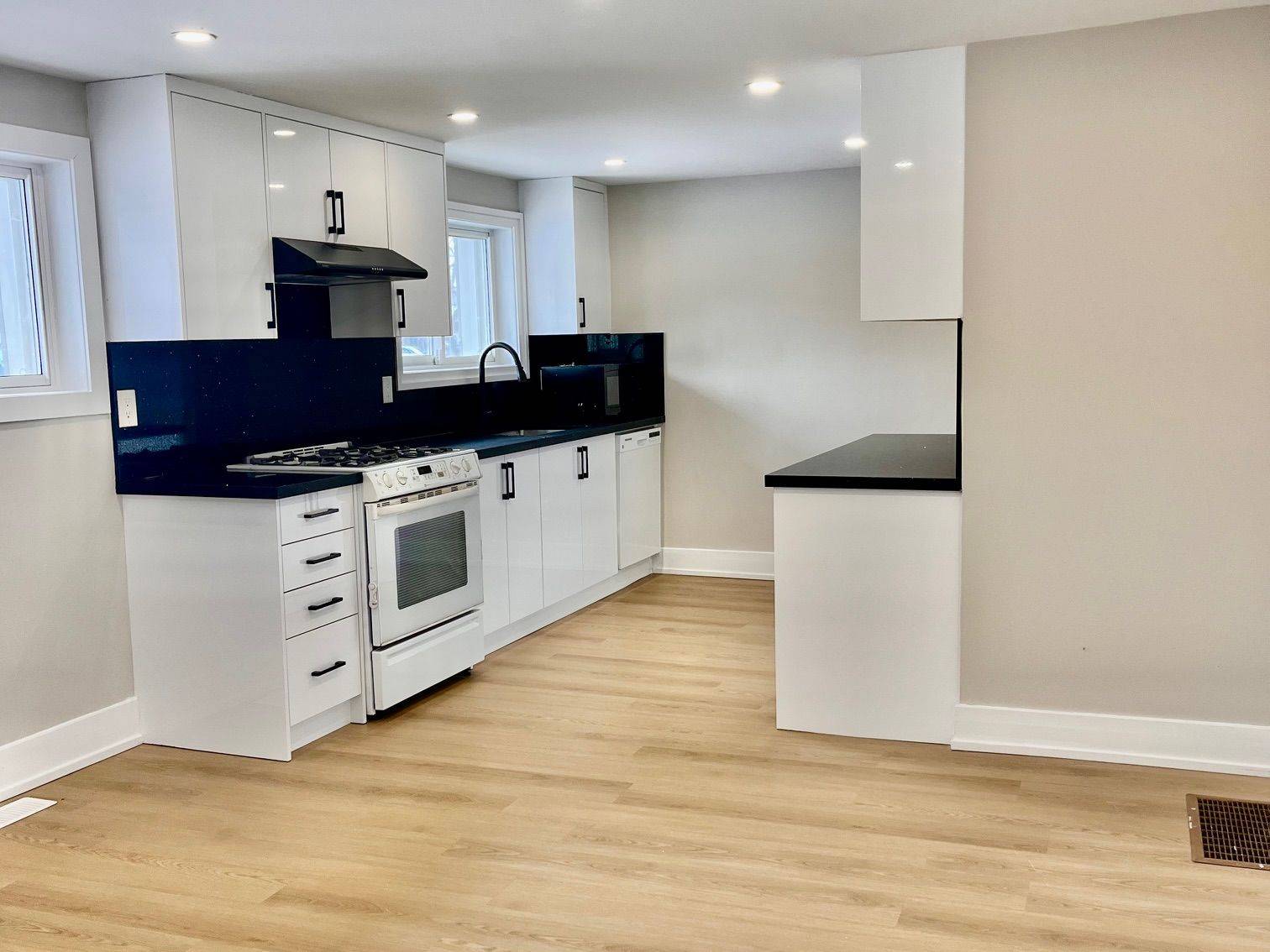 11 Concession 14 RD, Brock, ON L0E 1E0