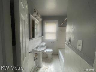 15895 Cloverlawn ST, Detroit, MI 48238