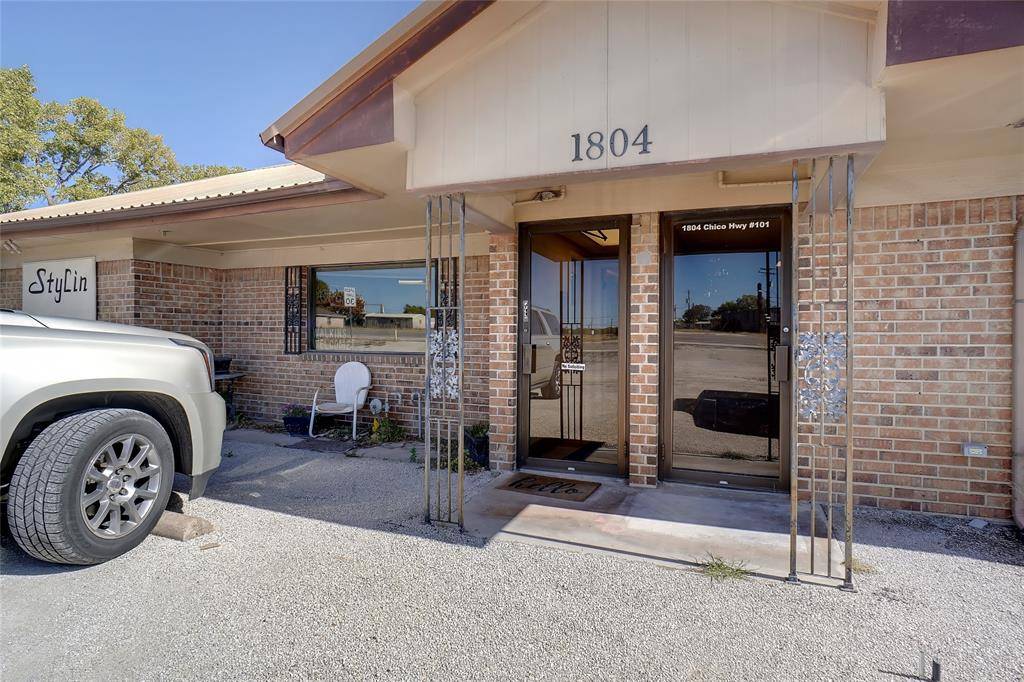 1804 Chico Highway, Bridgeport, TX 76426