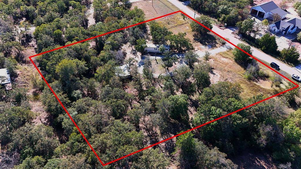 689 Hunter Trail, Bridgeport, TX 76426