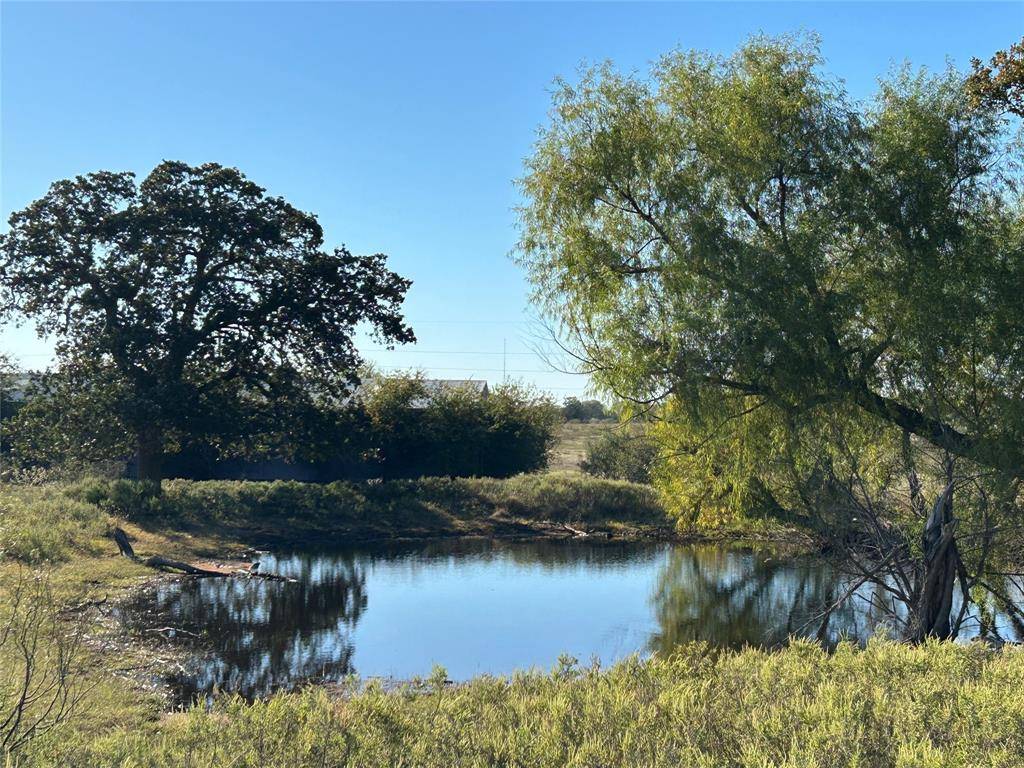 2012 Cuba Road, Bridgeport, TX 76426