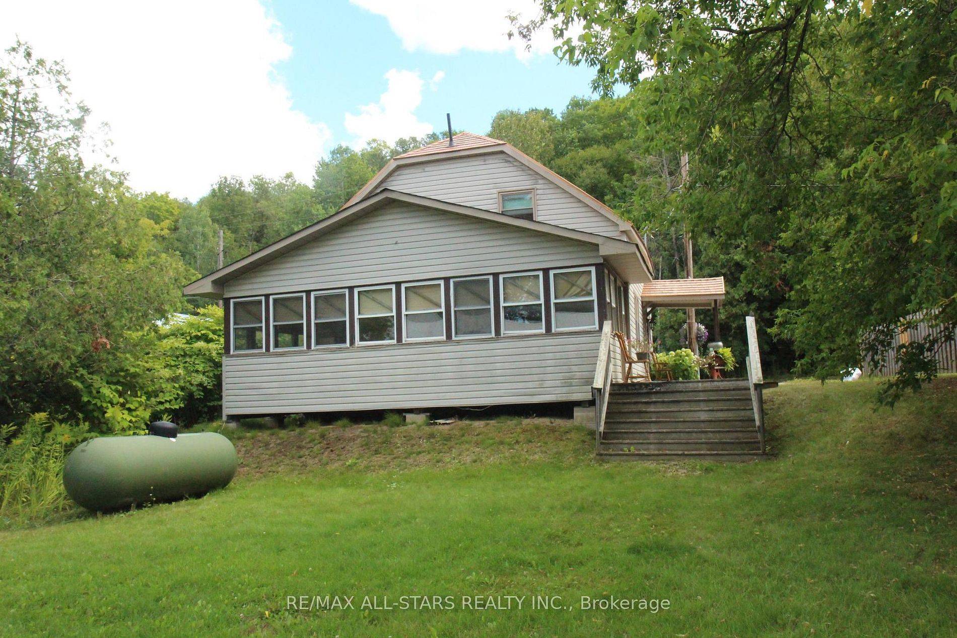 77 Bobcaygeon RD, Minden Hills, ON K0M 2K0