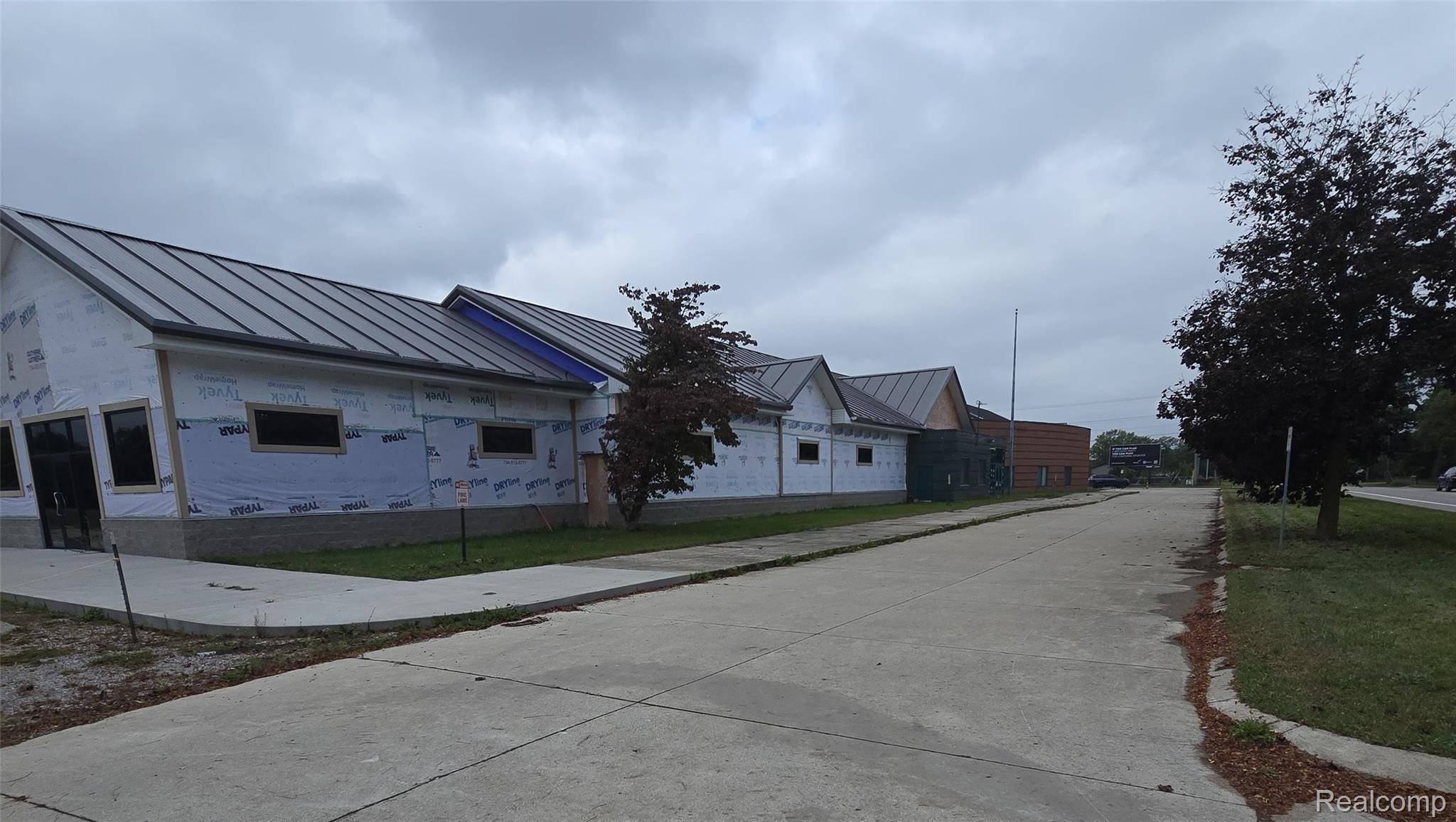 935 W M 36, Pinckney Village, MI 48169