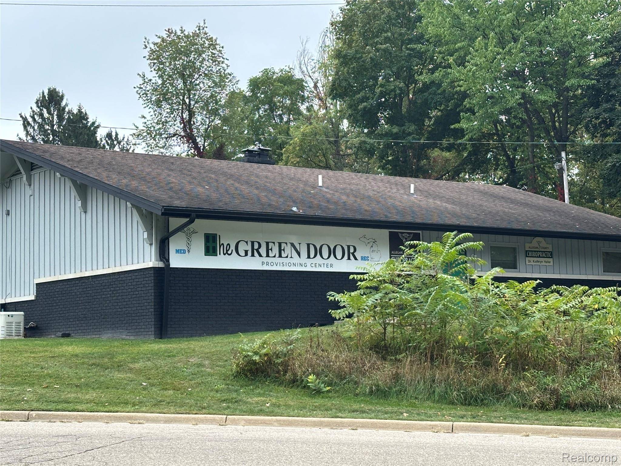 500 Linn ST, Allegan, MI 49010