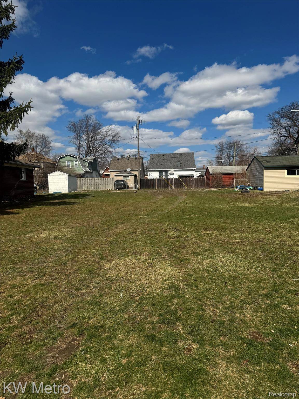 1382 Hanford AVE, Lincoln Park, MI 48146