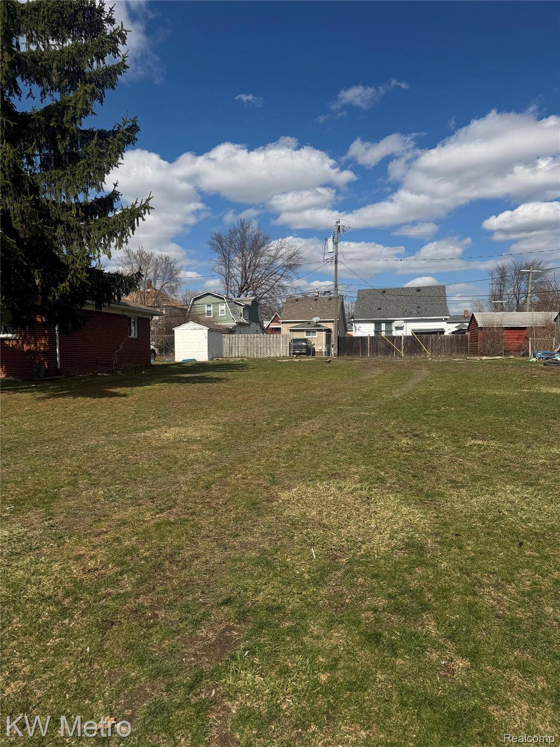 1382 Hanford AVE, Lincoln Park, MI 48146