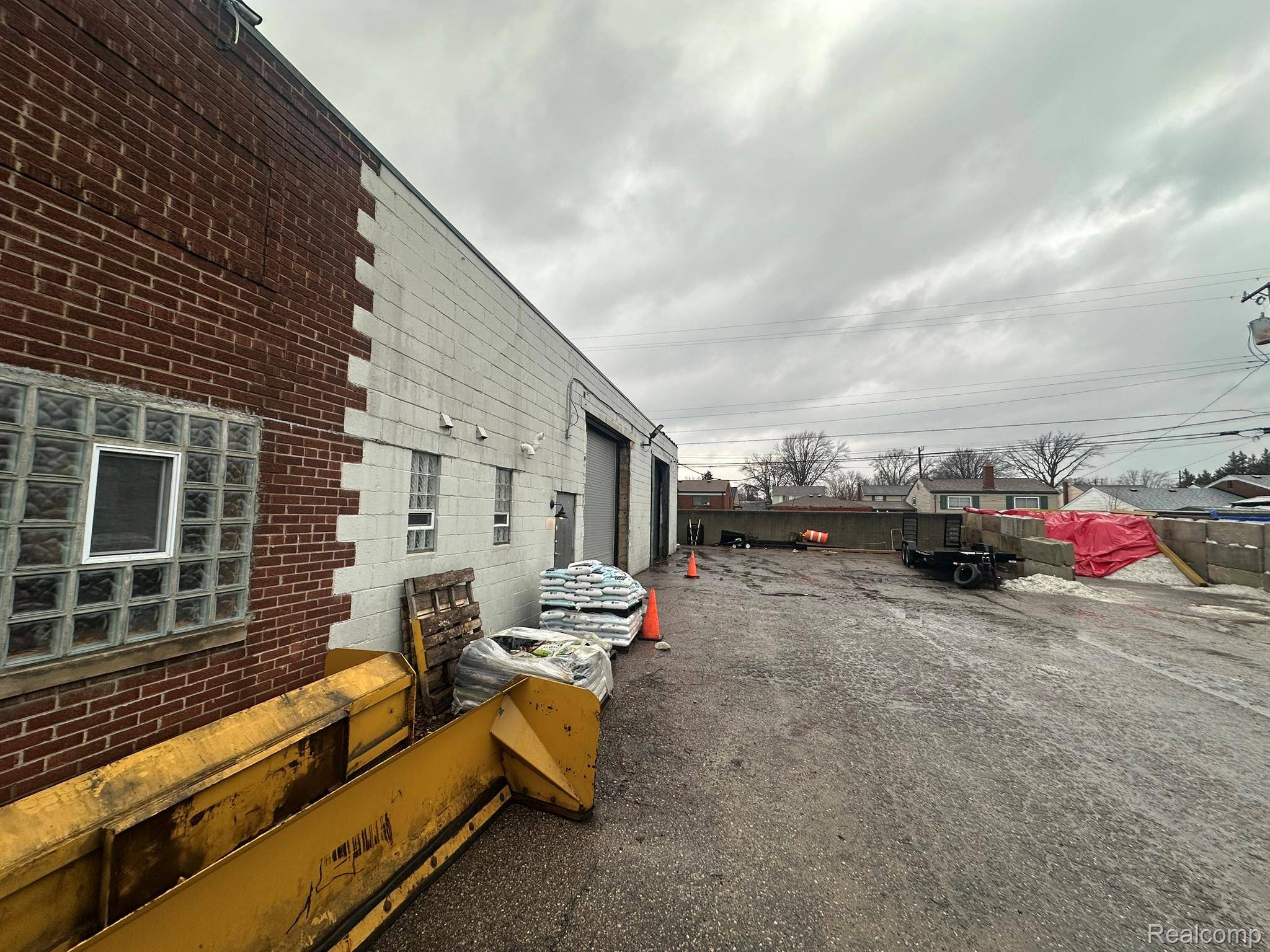 17331 Stephens DR, Eastpointe, MI 48021