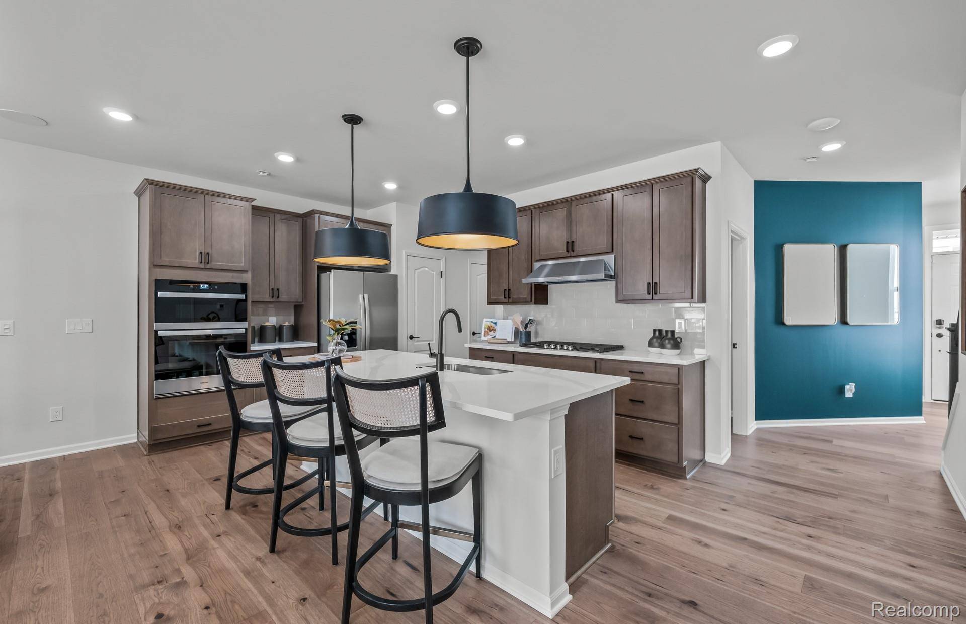 1508 Arcadia DR, Milford Charter Township, MI 48381