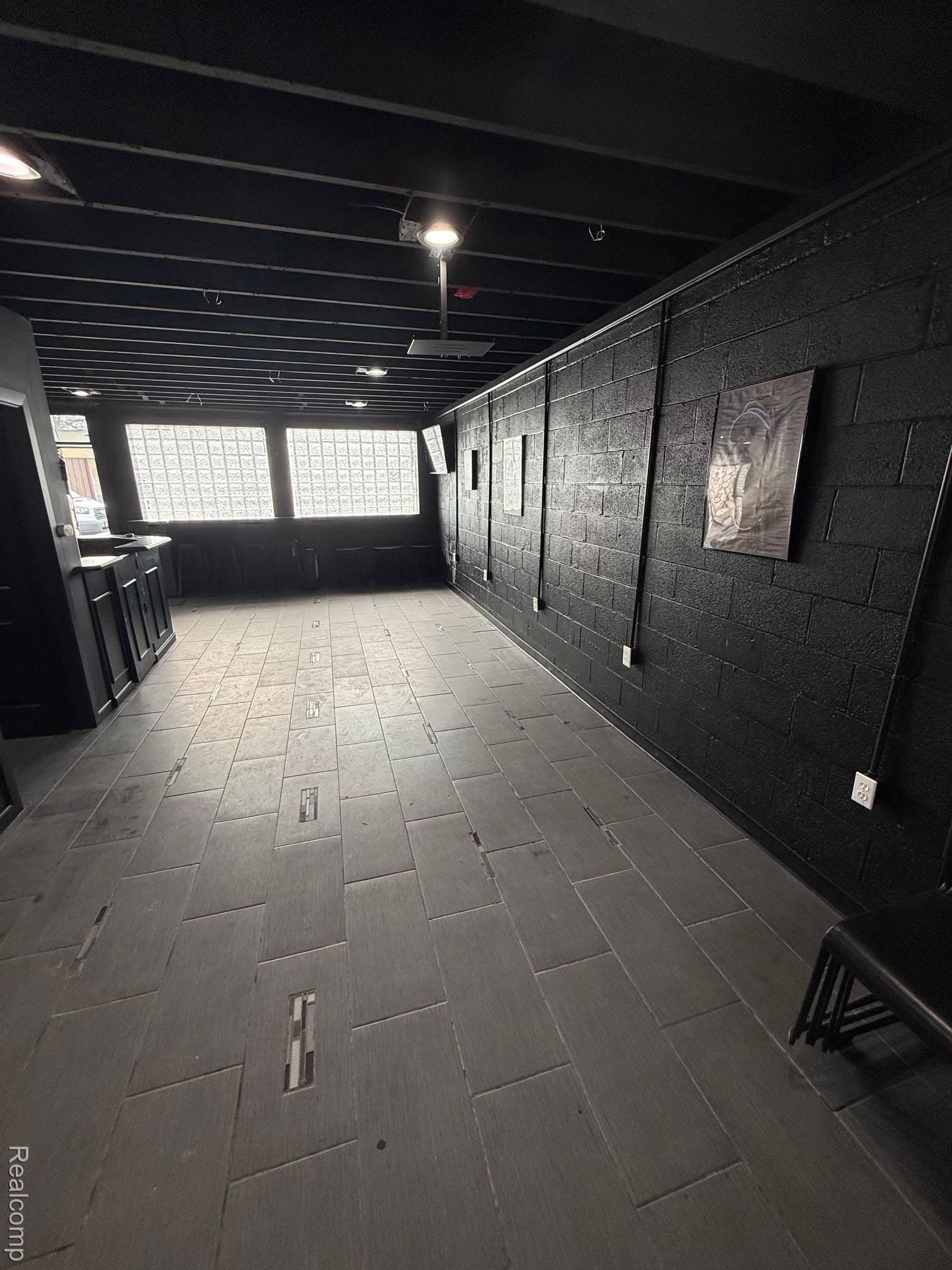 16911 E Warren AVE, Detroit, MI 48224