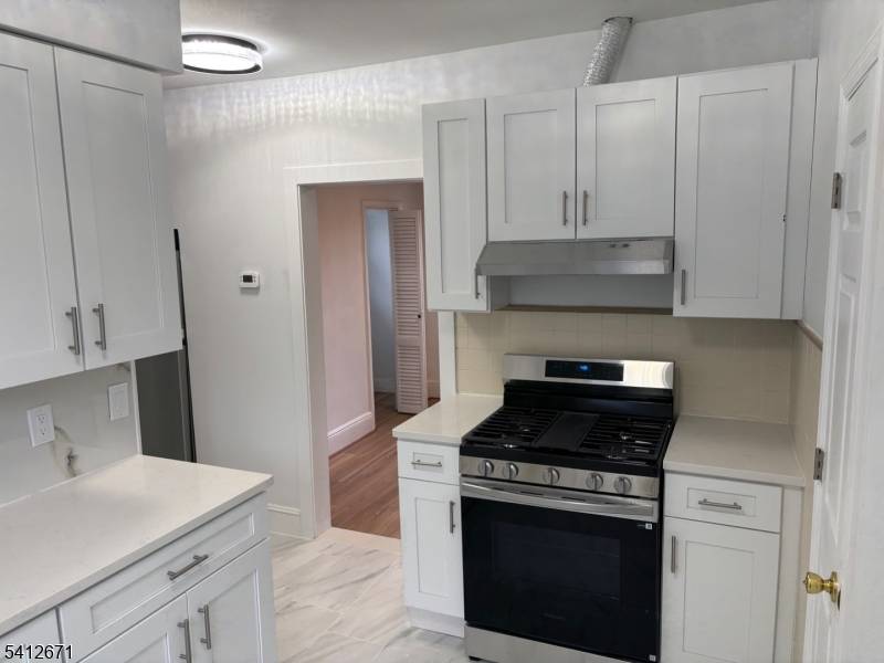 334 Midland Ave #1, Saddle Brook Twp., NJ 07663