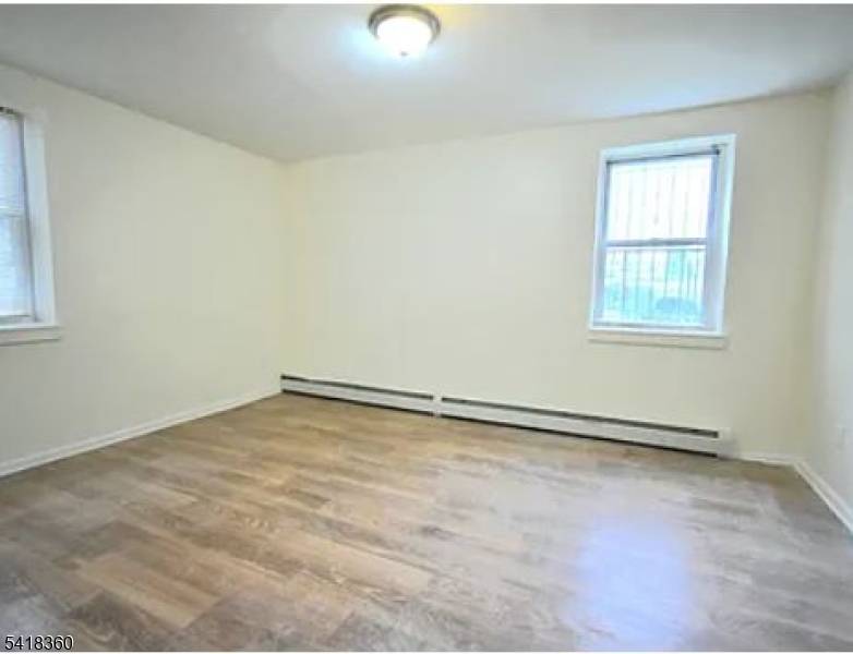 58 Underwood St #A4, Newark City, NJ 07106