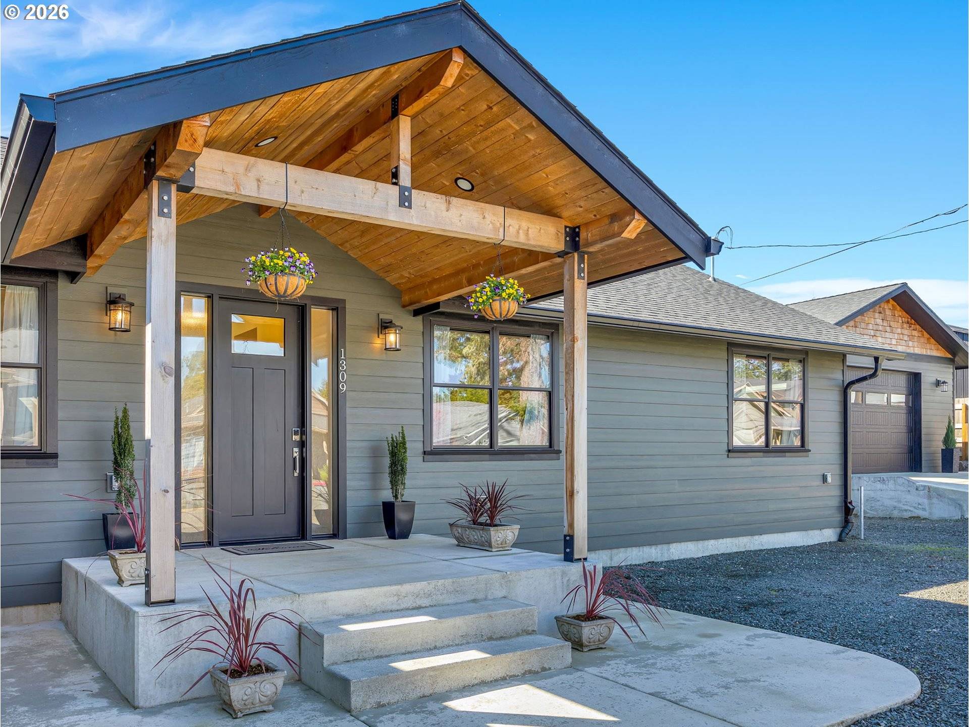 1309 PARK LN, Gearhart, OR 97138