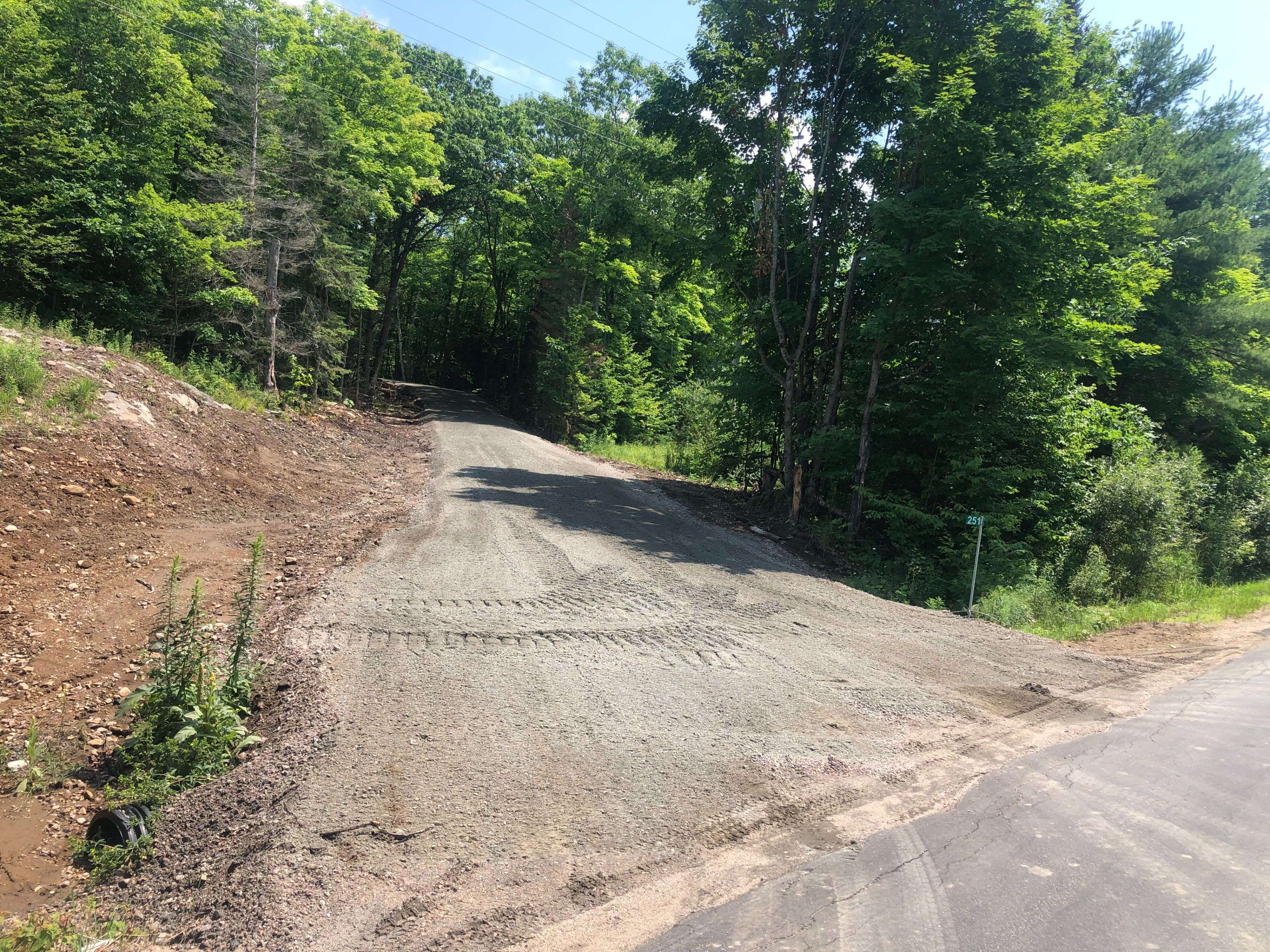 251 Shebeshekong RD, Carling, ON P0G 1G0