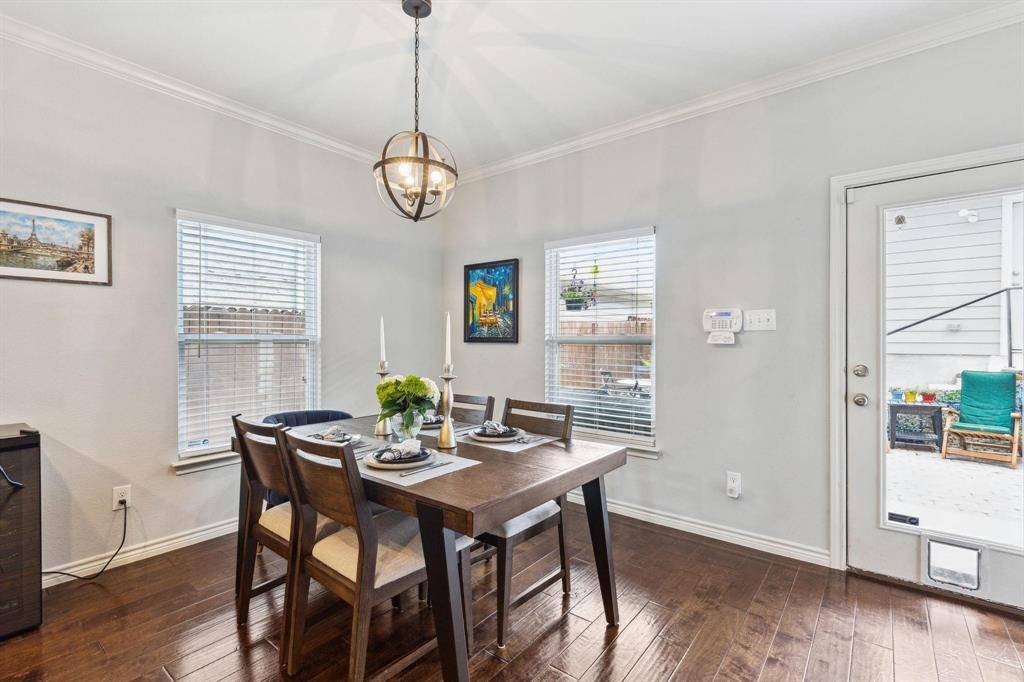 3705 Byers Avenue, Fort Worth, TX 76107