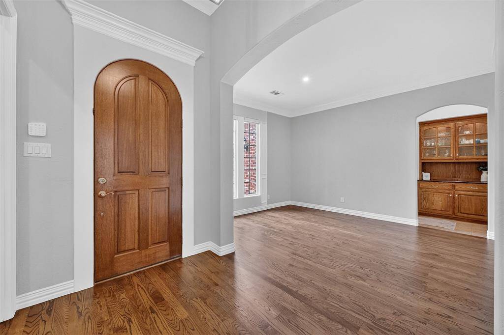 2007 Manor Way Drive, Mansfield, TX 76063