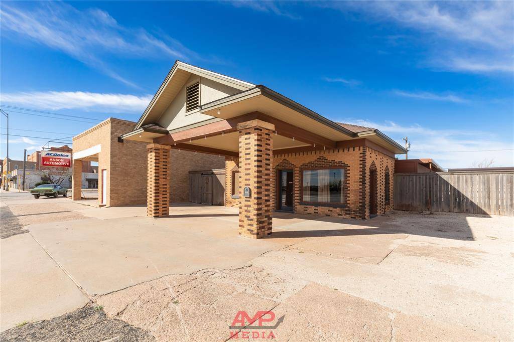944 Commercial Avenue, Anson, TX 79501