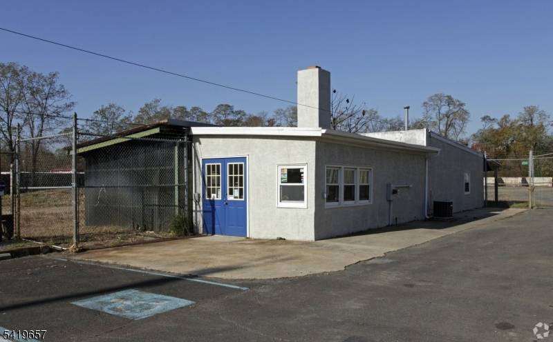 22 Us Highway 130, Bordentown Twp., NJ 08620