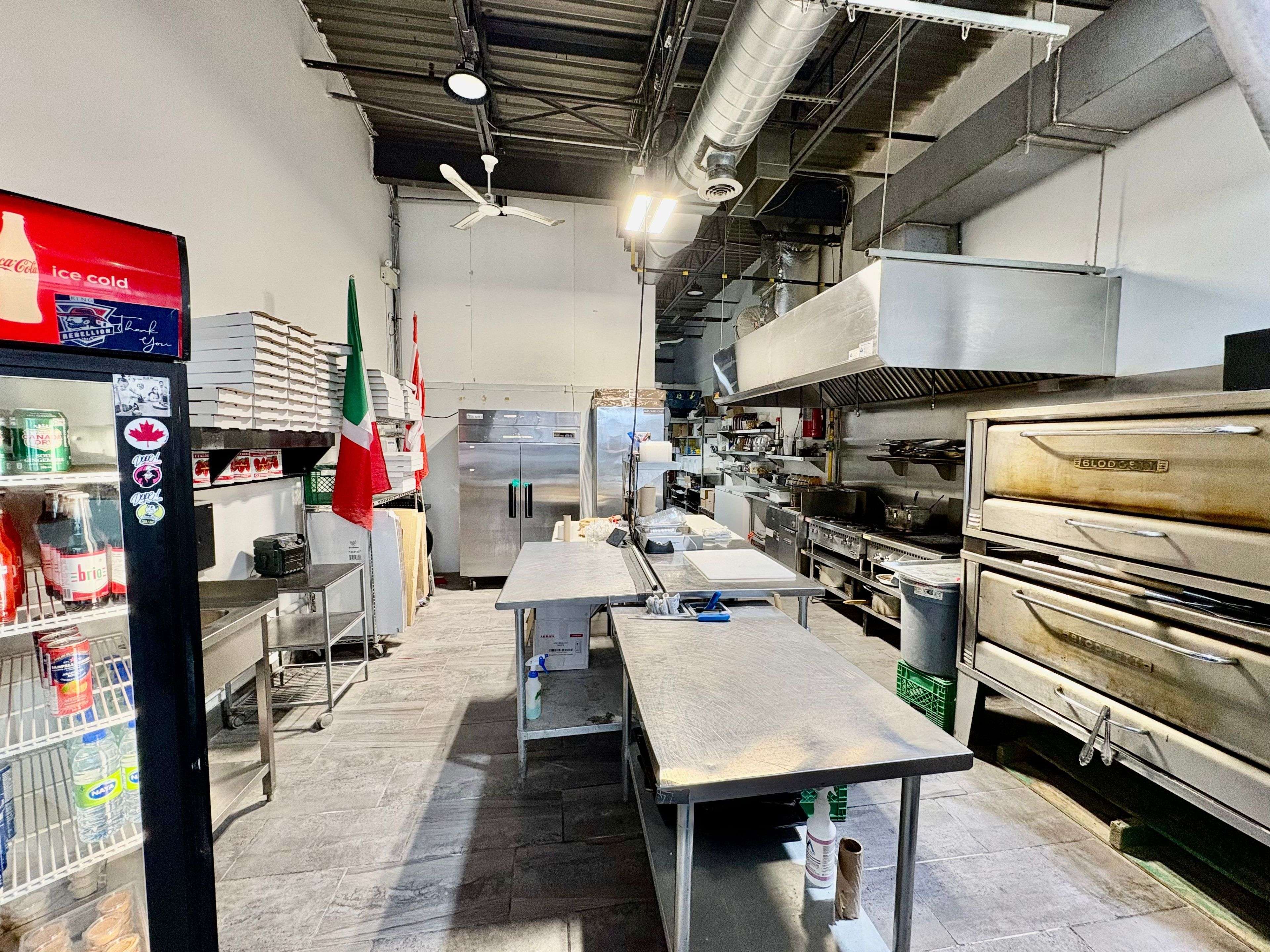 50 Dr Kay DR, King, ON L0G 1T0