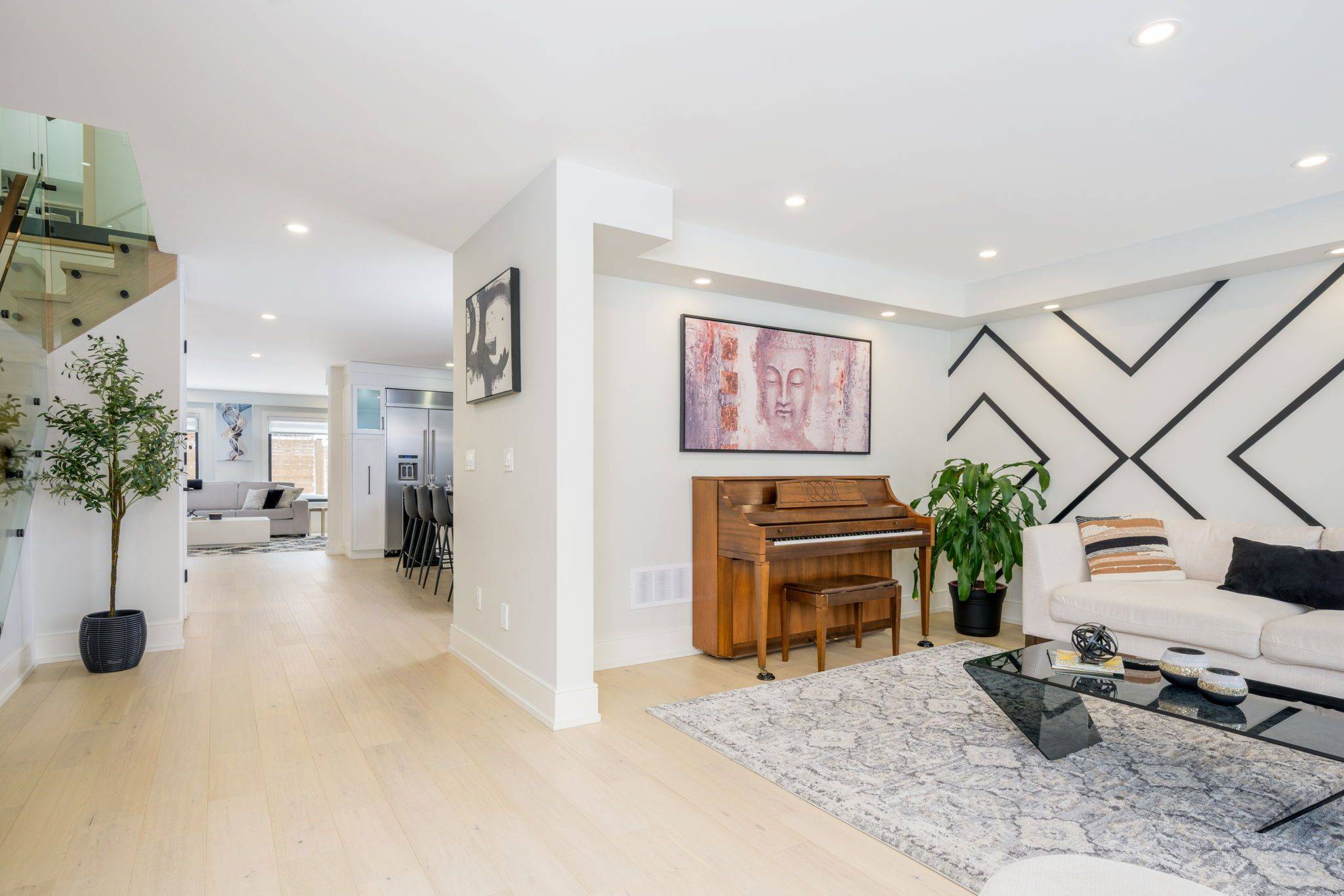 1279 Winterbourne DR, Oakville, ON L6J 7E4