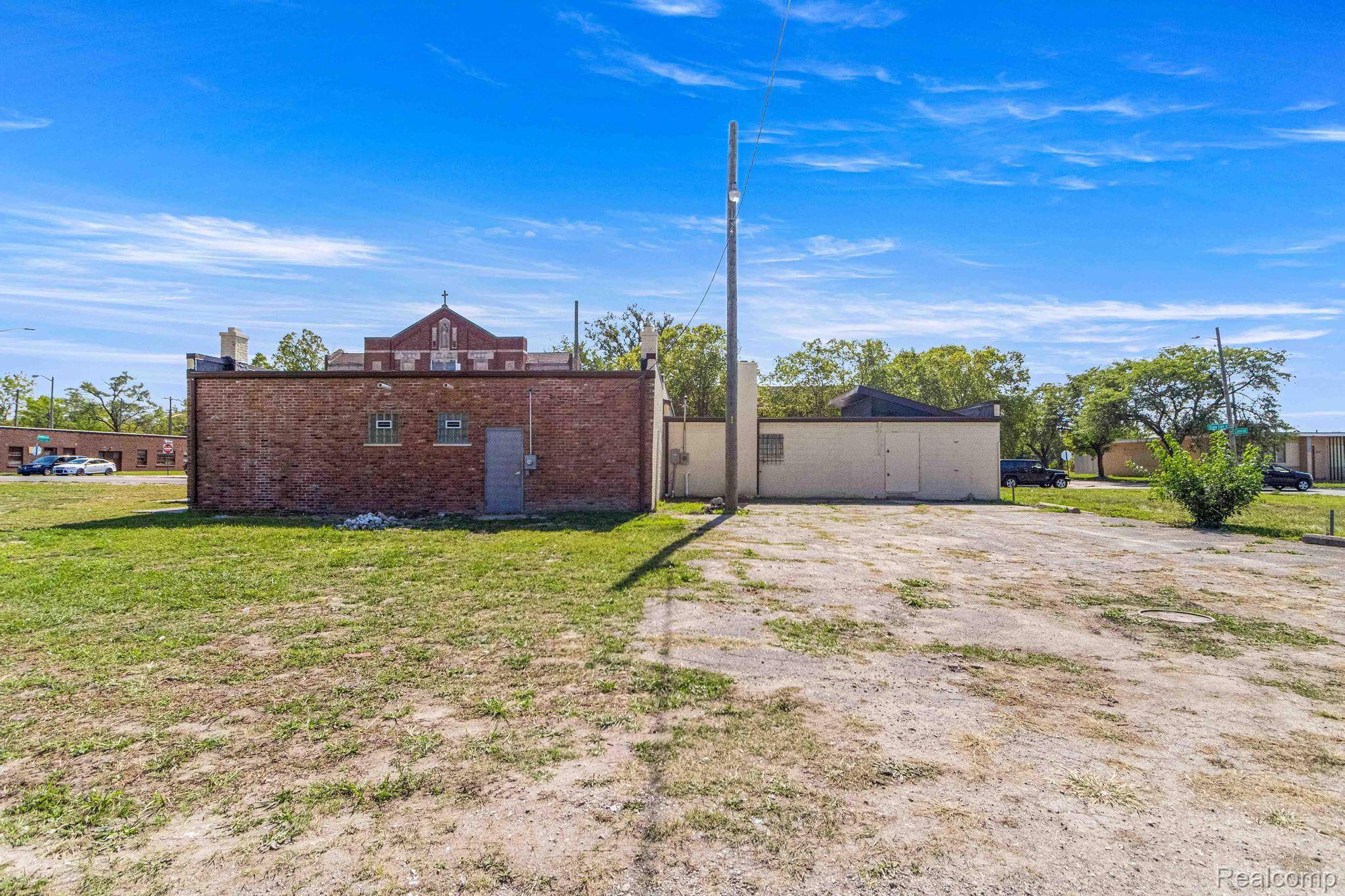 1021 E State Fair, Detroit, MI 48203