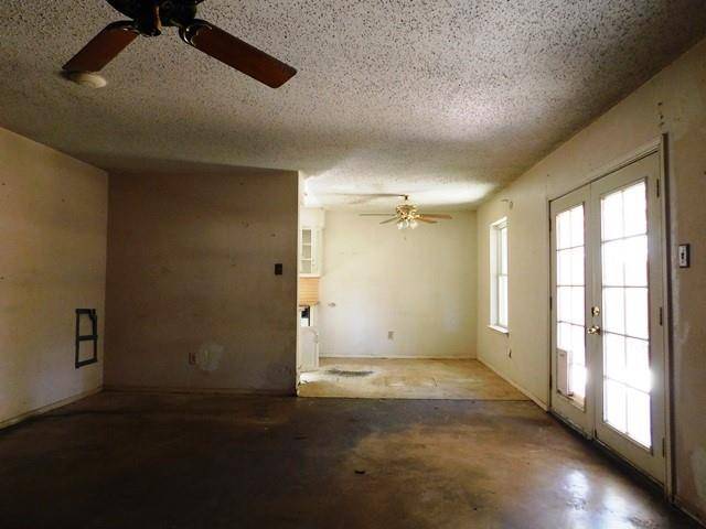 1507 Creekwood Lane, Mesquite, TX 75149