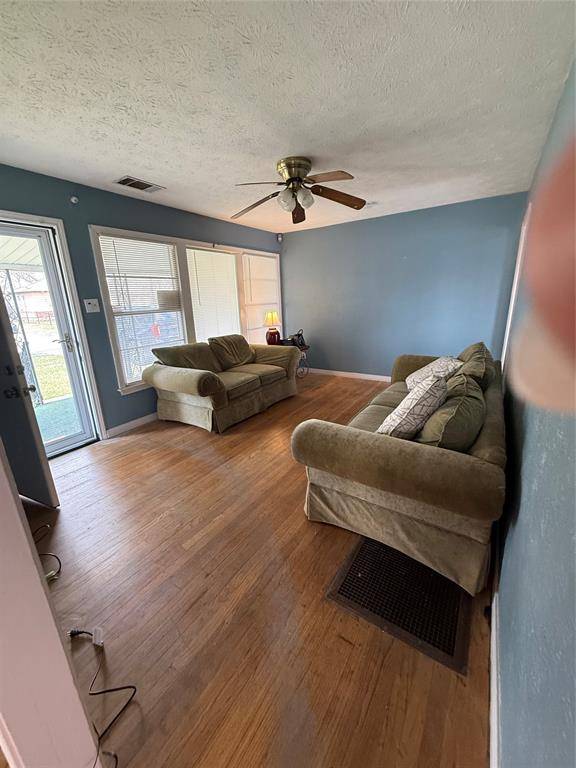 11002 Castolon Drive, Dallas, TX 75228