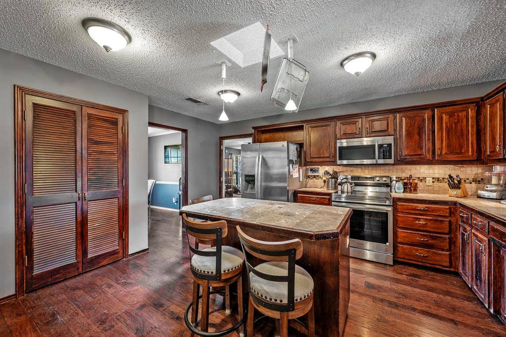 105 Cedar Ridge, Lowry Crossing, TX 75069