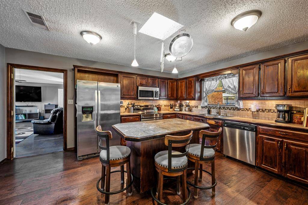 105 Cedar Ridge, Lowry Crossing, TX 75069