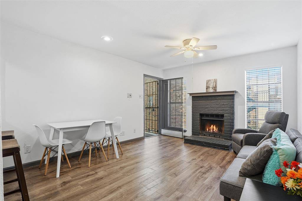 9520 Royal Lane #207, Dallas, TX 75243