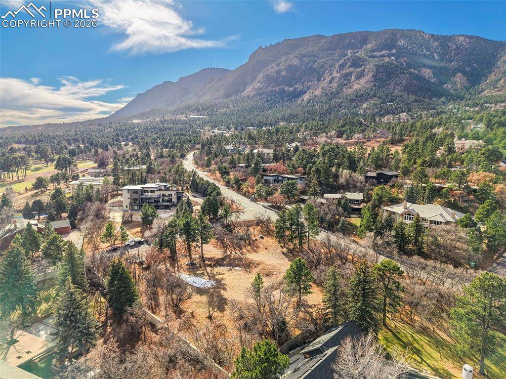 32 Penrose LN, Colorado Springs, CO 80906